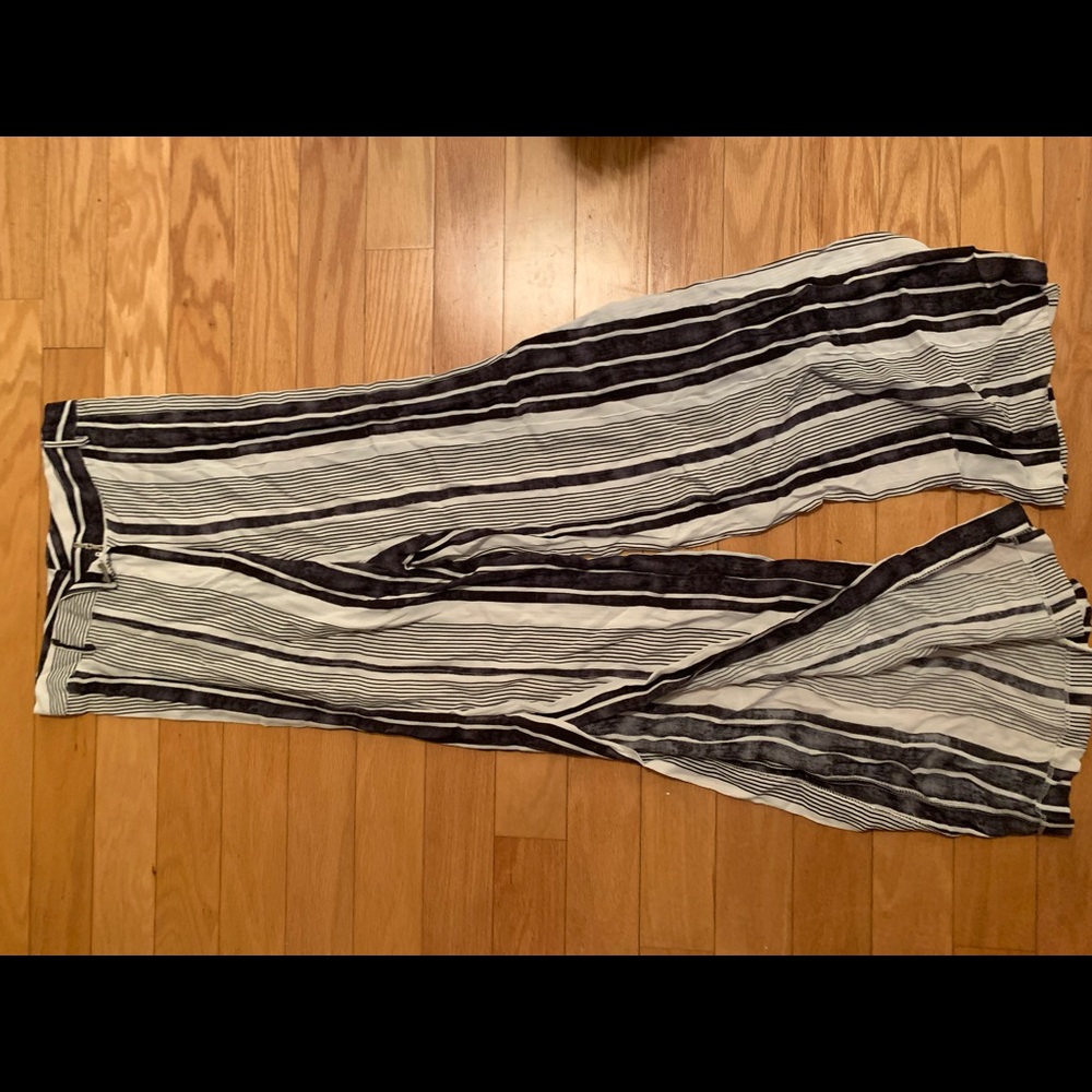 Stripped Pants With Slits